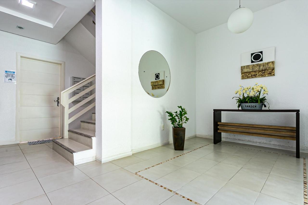 Apto 2 Suites, Ideal Para Familias, 30M Do Mar Florianopolis Ngoại thất bức ảnh