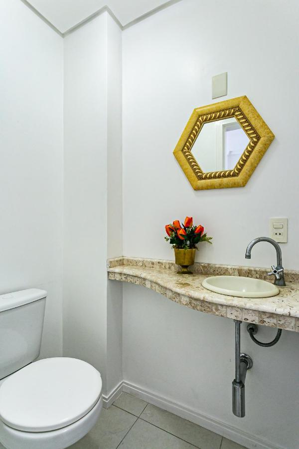 Apto 2 Suites, Ideal Para Familias, 30M Do Mar Florianopolis Ngoại thất bức ảnh